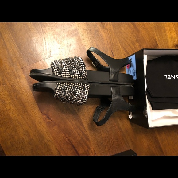 Chanel chain and tweed sandals size 41 - Picture 4 of 4